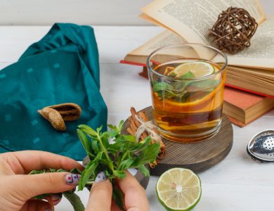 فوائد شرب الماء مع الأعشاب